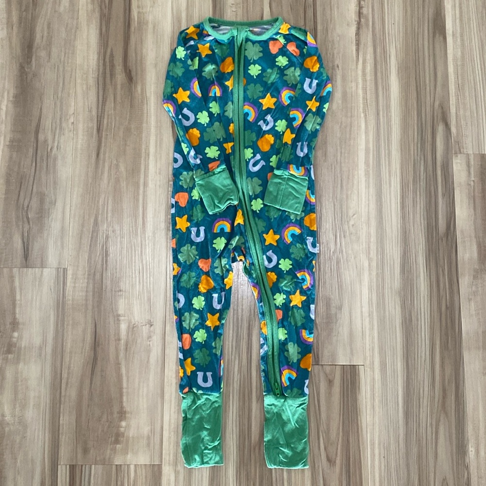 🍀 Little Sleepies Lucky 12-18 Months Bamboo Zippy
